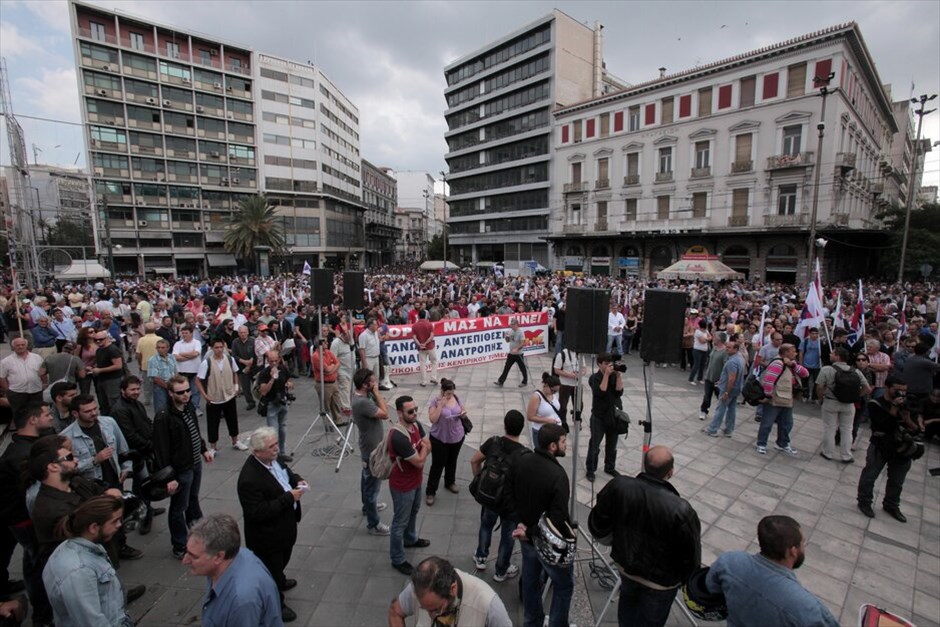Συγκεντρώσεις διαμαρτυρίας για την επίσκεψη Μέρκελ  #23. Συγκέντρωση του ΠΑΜΕ στην Ομόνοια για την επίσκεψη της Μέρκελ.