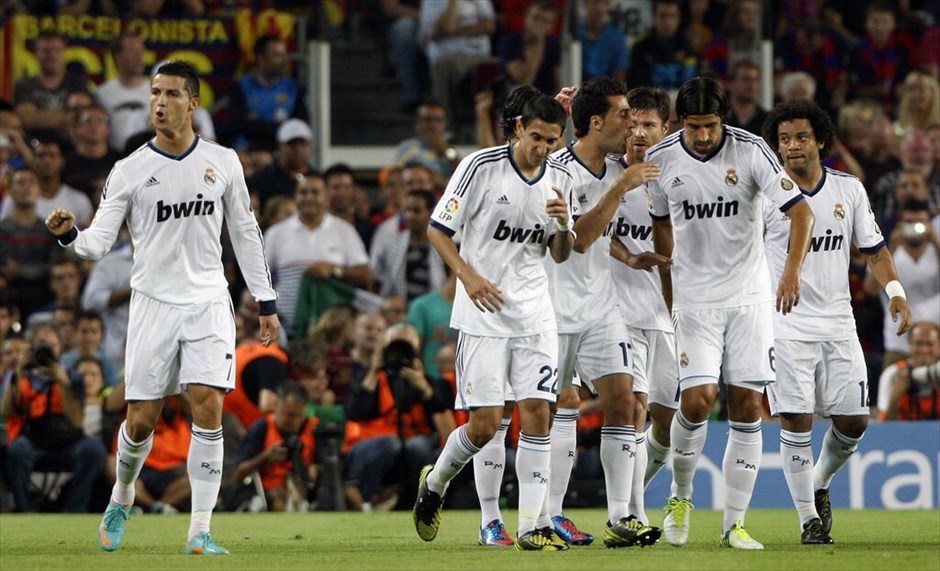 «El Clasico»: Μπαρτσελόνα - Ρεάλ Μαδρίτης 2-2 #18. Οι παίκτες της Ρεάλ Μαδρίτης πανηγυρίζουν το 1-0 στο 26ο λεπτό από τον Κριστιάνο Ρονάλντο.