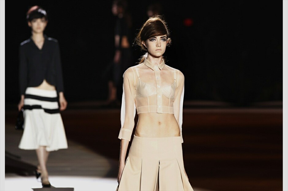Νέα Υόρκη - Εβδομάδα Μόδας - Marc Jacobs #2. Στιγμιότυπα από την επίδειξη της συλλογής Ανοιξη–Καλοκαίρι 2013 του οίκου Marc Jacobs, στην Εβδομάδα Μόδας της Νέας Υόρκης.