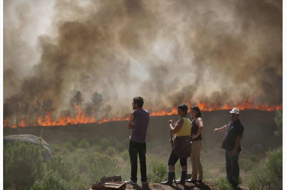Πορτογαλία: 700 χιλιάδες στρέμματα δασικής έκτασης στις φλόγες #1. Μανγκουάλντε –