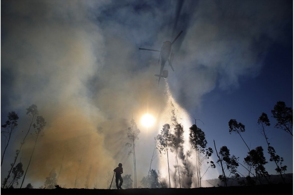 Πορτογαλία: 700 χιλιάδες στρέμματα δασικής έκτασης στις φλόγες #2. Αλβαϊαζέρε, Ουρέμ –