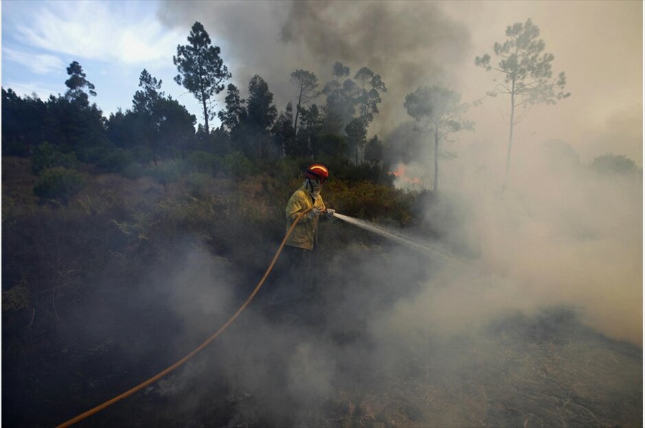 Πορτογαλία: 700 χιλιάδες στρέμματα δασικής έκτασης στις φλόγες #25. Μανγκουάλντε –