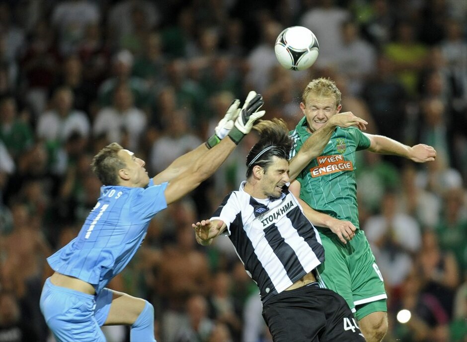 Europa League: Ραπίντ Βιέννης - ΠΑΟΚ 3-0 #11. Εκτός Ευρώπης έμεινε ο ΠΑΟΚ, που δεν μπόρεσε να εκμεταλλευτεί τη νίκη του επί της Ραπίντ Βιέννης στην Τούμπα (2-1). Οι Αυστριακοί επικράτησαν 3-0 στη ρεβάνς των πλέι οφ του Γιουρόπα Λιγκ και προκρίθηκαν στους ομίλους της διοργάνωσης.