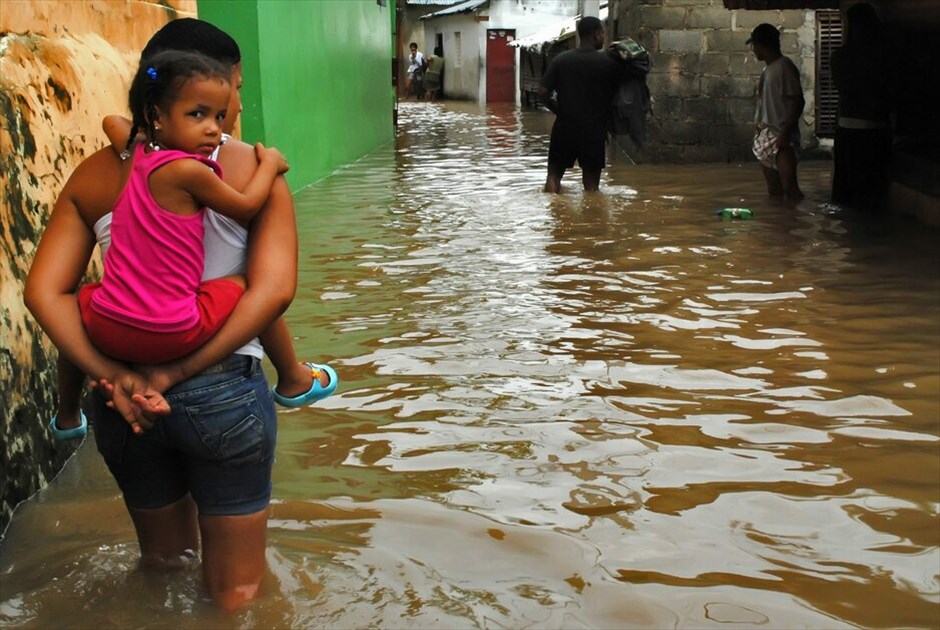 Το πέρασμα της τροπικής καταιγίδας Ισαάκ από την Καραϊβική και τον Κόλπο του Μεξικού #22. Αγιος Δομίνικος - Δομινικανή Δημοκρατία.