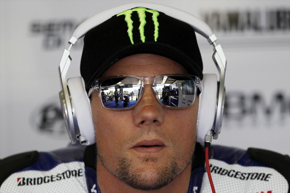 MotoGP: Οι ελεύθερες δοκιμές στο Μπρνο #14. O Μπεν Σπις λίγο πριν την έναρξη των απογευματινών ελεύθερων δοκιμών στην πίστα του Μπρνο.
