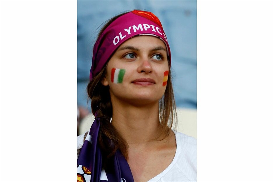 Euro 2012 - Τελικός: Οι φίλαθλοι των δύο ομάδων #20. EPA/KERIM OKTEN