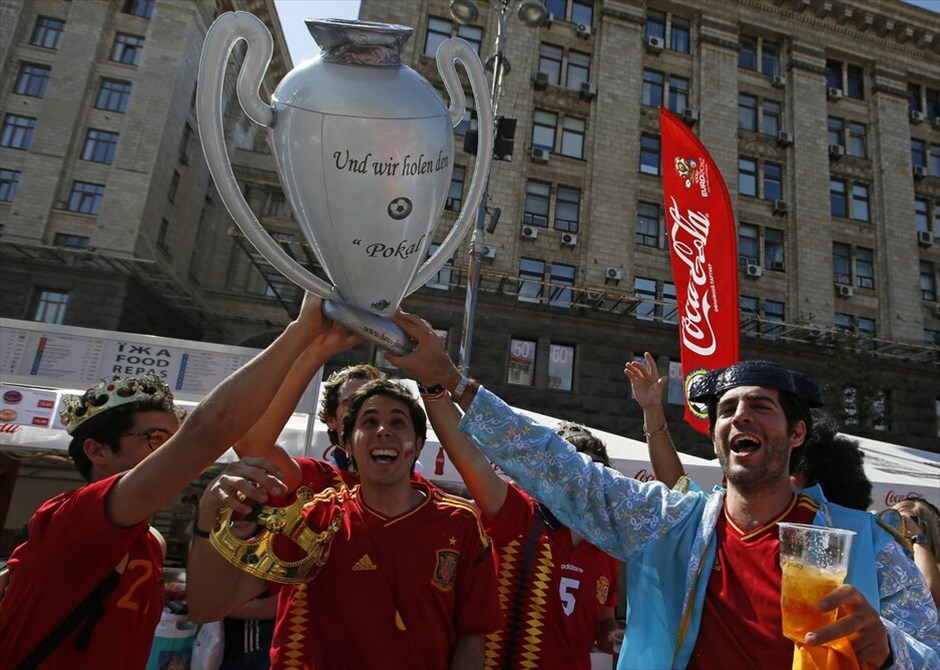 Euro 2012 - Τελικός: Οι φίλαθλοι των δύο ομάδων #29. 