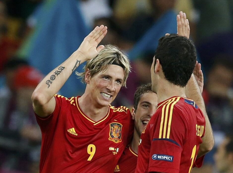 Euro 2012 Τελικός - Ισπανία - Ιταλία (4-0)  #26. Η Ισπανία διατήρησε τον τίτλο της πρωταθλήτριας Ευρώπης, που είχε κατακτήσει το 2008, «διασύροντας» την Ιταλία στον τελικό του Ευρωπαϊκού Πρωταθλήματος 2012 με 4-0 (4΄ Σίλβα, 41΄ Aλμπα, 84΄ Τόρες, 88΄ Μάτα), στο στάδιο «Ολιμπίσκι» του Κιέβου.