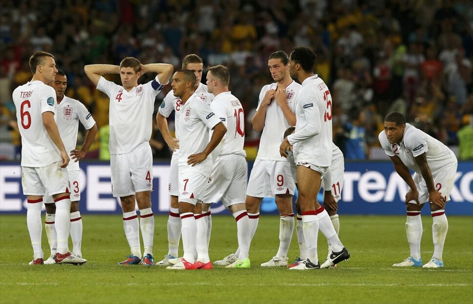Euro 2012 - Αγγλία - Ιταλία (2-4 στα πέναλτι) (κ.α. 0-0)  #2. Η Ιταλία προκρίθηκε στην ημιτελική φάση του Ευρωπαϊκού Πρωταθλήματος της Πολωνίας/Ουκρανίας, επικρατώντας της Αγγλίας με 4-2 στα πέναλτι, μετά το 0-0 της κανονικής διάρκειας και της παράτασης. Επόμενος αντίπαλος της ομάδας του Πραντέλι είναι η Γερμανία.