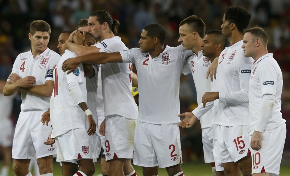 Euro 2012 - Αγγλία - Ιταλία (2-4 στα πέναλτι) (κ.α. 0-0)  #6. Η Ιταλία προκρίθηκε στην ημιτελική φάση του Ευρωπαϊκού Πρωταθλήματος της Πολωνίας/Ουκρανίας, επικρατώντας της Αγγλίας με 4-2 στα πέναλτι, μετά το 0-0 της κανονικής διάρκειας και της παράτασης. Επόμενος αντίπαλος της ομάδας του Πραντέλι είναι η Γερμανία.
