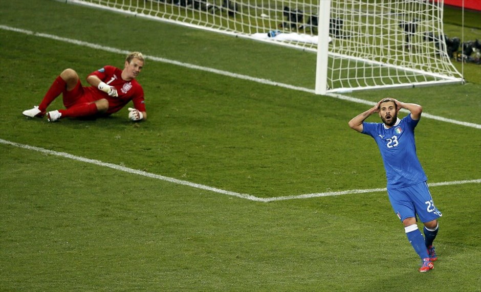 Euro 2012 - Αγγλία - Ιταλία (2-4 στα πέναλτι) (κ.α. 0-0)  #32. Η Ιταλία προκρίθηκε στην ημιτελική φάση του Ευρωπαϊκού Πρωταθλήματος της Πολωνίας/Ουκρανίας, επικρατώντας της Αγγλίας με 4-2 στα πέναλτι, μετά το 0-0 της κανονικής διάρκειας και της παράτασης. Επόμενος αντίπαλος της ομάδας του Πραντέλι είναι η Γερμανία.