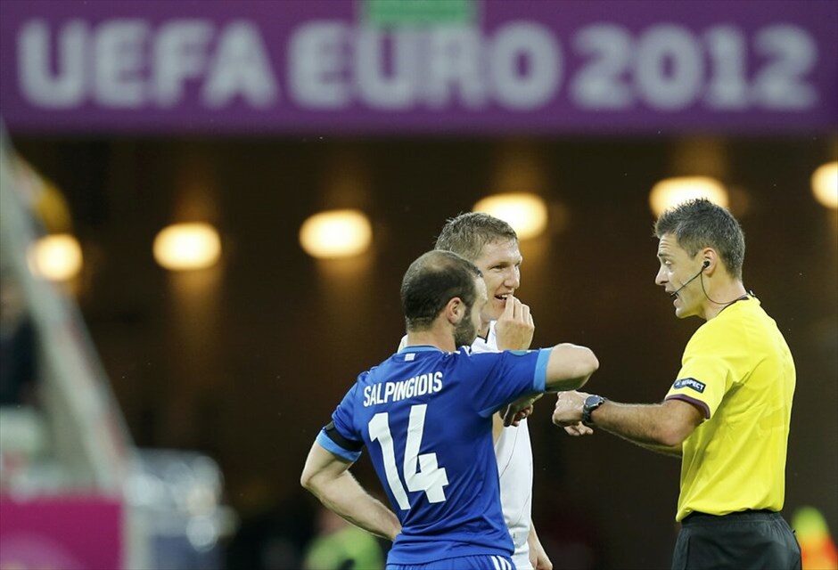 Euro 2012 - Γερμανία - Ελλάδα (4-2) #64. «Αντίο» στο Euro 2012 με ψηλά το κεφάλι είπε η εθνική ομάδα, που ηττήθηκε 4-2 από τη Γερμανία στο δεύτερο προημιτελικό. Πάλεψε όσο μπορούσε η Ελλάδα, αλλά απέναντί της είχε μία πολύ καλύτερη ομάδα.