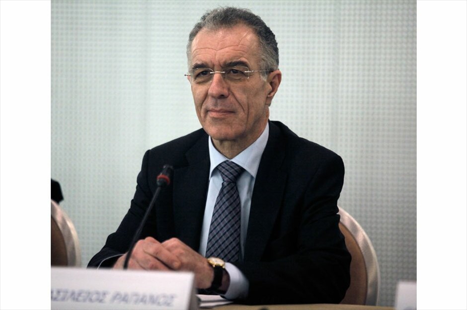 Η σύνθεση της νέας κυβέρνησης #4. Ο διοικητής της Εθνικής Τράπεζας και πρόεδρος της Ενωσης Ελληνικών Τραπεζών κ. Βασίλης Ράπανος αναλαμβάνει τη θέση του υπουργού Οικονομικών. EUROKINISSI