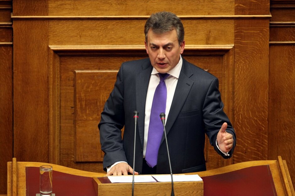 Η σύνθεση της νέας κυβέρνησης #27. Ο βουλευτής Κυκλάδων κ. Ιωάννης Βρούτσης αναλαμβάνει το υπουργείο Εργασίας και Κοινωνικής Ασφάλισης.