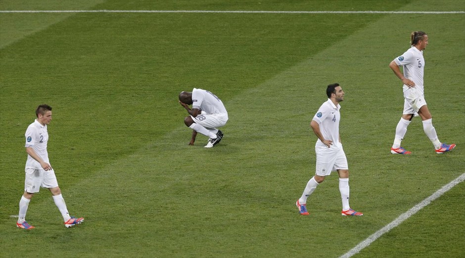 Euro 2012 - Σουηδία - Γαλλία (2-0) #5. Την πρώτη ήττα μετά από 23 αγώνες γνώρισε η Γαλλία από τη Σουηδία στο Δ΄ όμιλο του Euro (2-0), αλλά οι «τρικολόρ» πήραν το εισιτήριο για τους «8».