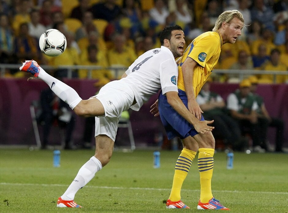 Euro 2012 - Σουηδία - Γαλλία (2-0) #27. Την πρώτη ήττα μετά από 23 αγώνες γνώρισε η Γαλλία από τη Σουηδία στο Δ΄ όμιλο του Euro (2-0), αλλά οι «τρικολόρ» πήραν το εισιτήριο για τους «8».