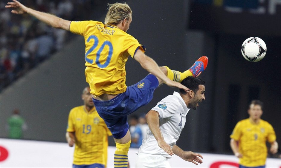 Euro 2012 - Σουηδία - Γαλλία (2-0) #31. Την πρώτη ήττα μετά από 23 αγώνες γνώρισε η Γαλλία από τη Σουηδία στο Δ΄ όμιλο του Euro (2-0), αλλά οι «τρικολόρ» πήραν το εισιτήριο για τους «8».