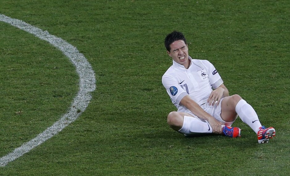 Euro 2012 - Σουηδία - Γαλλία (2-0) #36. Την πρώτη ήττα μετά από 23 αγώνες γνώρισε η Γαλλία από τη Σουηδία στο Δ΄ όμιλο του Euro (2-0), αλλά οι «τρικολόρ» πήραν το εισιτήριο για τους «8».