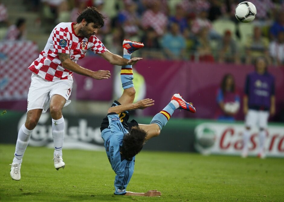 Euro 2012 - Κροατία - Ισπανία (0-1) #13. Η πρωταθλήτρια Ευρώπης και κόσμου Ισπανία πήρε το εισιτήριο για τα προημιτελικά του Euro 2012. Το γκολ του Χέσους Νάβας, στο 88ο λεπτό χάρισε τη νίκη στους «φούριας ρόχας» επί της Κροατίας με 1-0, στο τρίτο και τελευταίο ματς του Γ΄ ομίλου του τουρνουά.