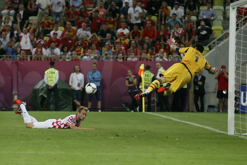Euro 2012 - Κροατία - Ισπανία (0-1) #14. Η πρωταθλήτρια Ευρώπης και κόσμου Ισπανία πήρε το εισιτήριο για τα προημιτελικά του Euro 2012. Το γκολ του Χέσους Νάβας, στο 88ο λεπτό χάρισε τη νίκη στους «φούριας ρόχας» επί της Κροατίας με 1-0, στο τρίτο και τελευταίο ματς του Γ΄ ομίλου του τουρνουά.