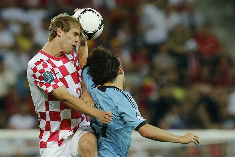 Euro 2012 - Κροατία - Ισπανία (0-1) #17. Η πρωταθλήτρια Ευρώπης και κόσμου Ισπανία πήρε το εισιτήριο για τα προημιτελικά του Euro 2012. Το γκολ του Χέσους Νάβας, στο 88ο λεπτό χάρισε τη νίκη στους «φούριας ρόχας» επί της Κροατίας με 1-0, στο τρίτο και τελευταίο ματς του Γ΄ ομίλου του τουρνουά.