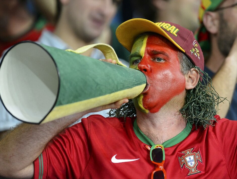 Euro 2012 - Πορτογαλία - Ολλανδία (2-1) #39. Με πρωταγωνιστή και σκόρερ τον Κριστιάνο Ρονάλντο, η Πορτογαλία επικράτησε 2-1 της Ολλανδίας και προκρίθηκε στα προημιτελικά.