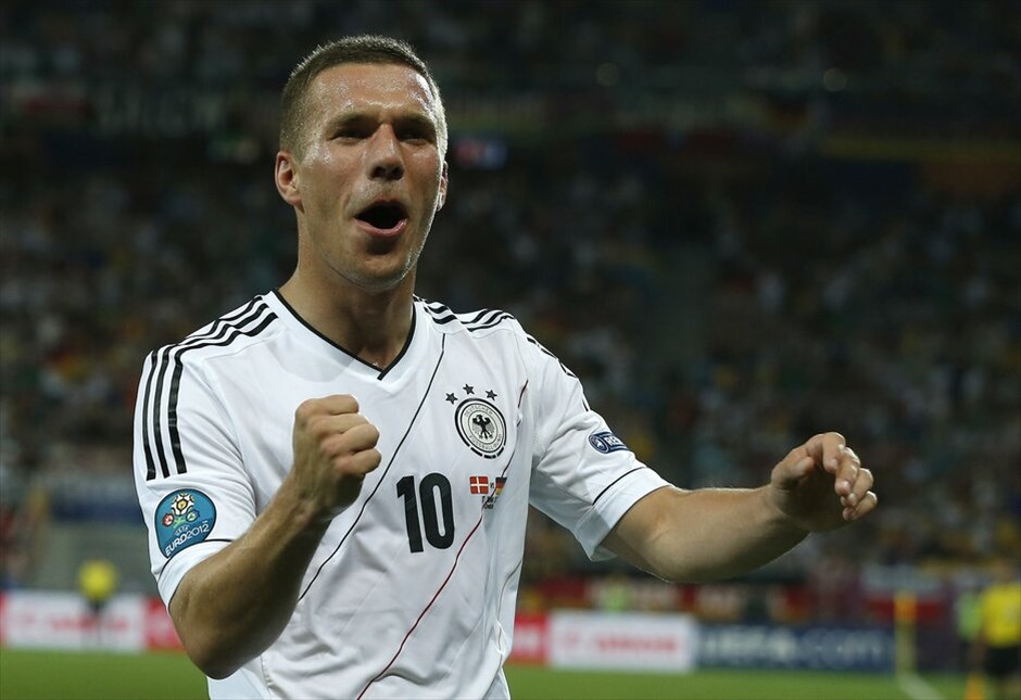 Euro 2012 - Δανία - Γερμανία (1-2)  #28. Την πρόκρισή της στα προημιτελικά του Euro 2012 πανηγύρισε η Γερμανία, που επικράτησε 2-1 της Δανία στο Λβιβ. Όπως ήταν αναμενόμενο, η ομάδα του Γιόακιμ Λεβ, θα είναι η αντίπαλος της Ελλάδας στο δεύτερο χρονικά προημιτελικό της διοργάνωσης, την ερχόμενη Παρασκευή στο Γκντασκ.