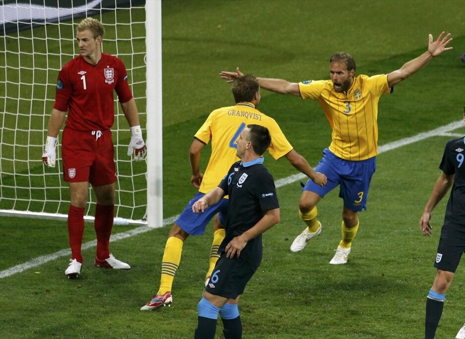 Euro 2012 - Σουηδία - Αγγλία (2-3) #19. Μεγάλη νίκη επί της Σουηδίας με 3-2 πήρε η Αγγλία στο Κίεβο, αποτέλεσμα που ήταν καταδικαστικό για τους Σκανδιναβούς. Η Σουηδία έγινε η δεύτερη ομάδα μετά την Ιρλανδία που αποχαιρετά το Euro 2012.