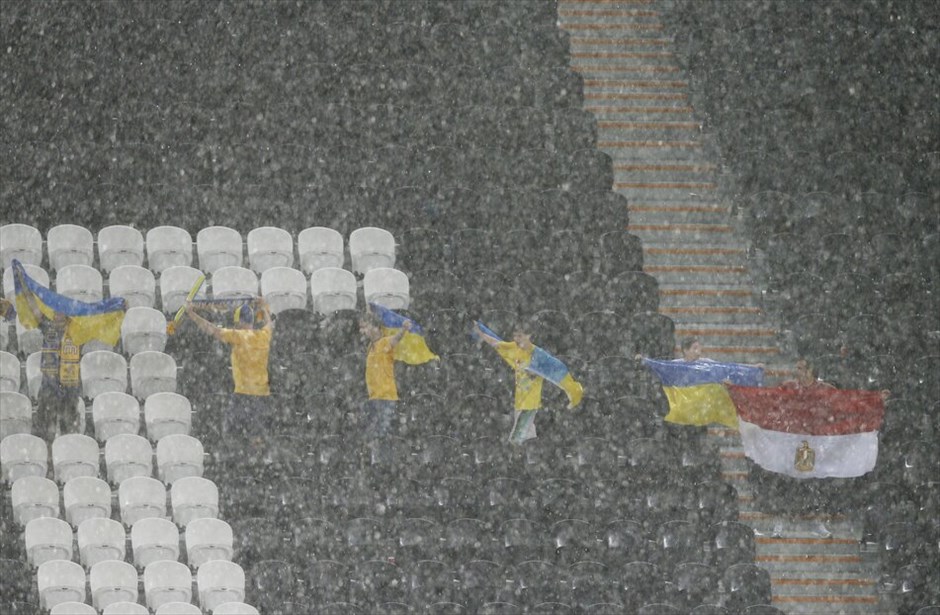 Euro 2012 - Ουκρανία - Γαλλία (0-2)  #41. Ομάδα για τελικό απέδειξε ότι είναι η Γαλλία. Οι «τρικολόρ» επικράτησαν 2-0 της Ουκρανίας στο πλαίσιο της 2ης ημέρας του Δ΄ ομίλου.
