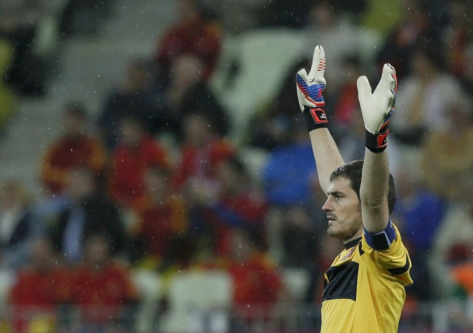 Euro 2012 - Ισπανία - Ιρλανδία (4-0) #13. Επίδειξη δύναμης έκανε η Ισπανία, που διέλυσε 4-0 την Ιρλανδία, με τον Φερνάντο Τόρες να πετυχαίνει δύο τέρματα.