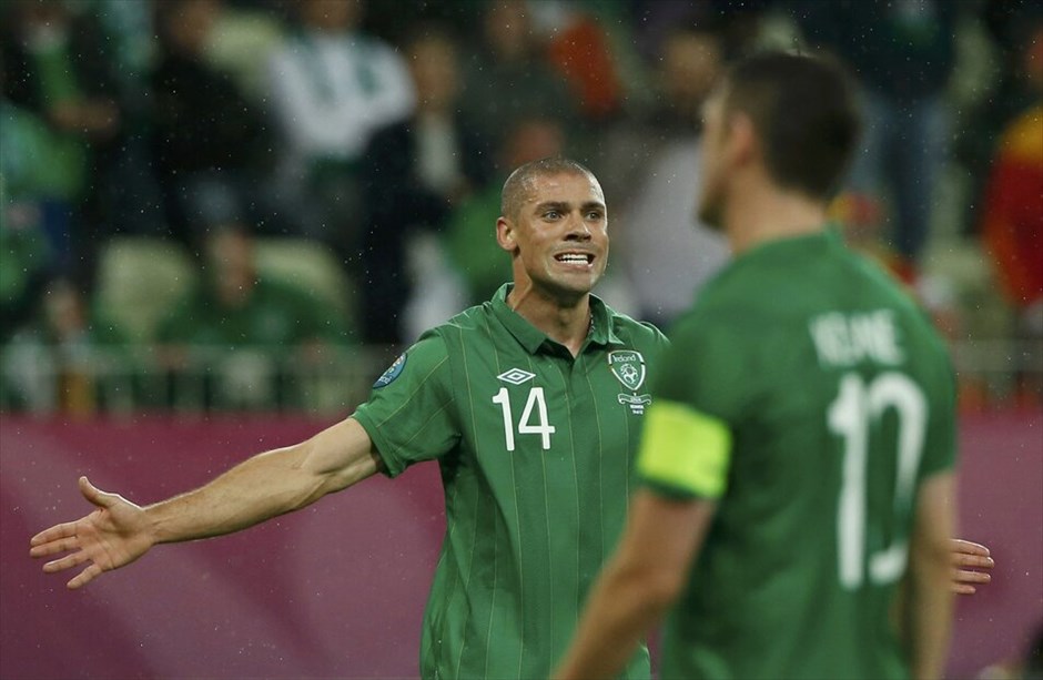 Euro 2012 - Ισπανία - Ιρλανδία (4-0) #14. Επίδειξη δύναμης έκανε η Ισπανία, που διέλυσε 4-0 την Ιρλανδία, με τον Φερνάντο Τόρες να πετυχαίνει δύο τέρματα.