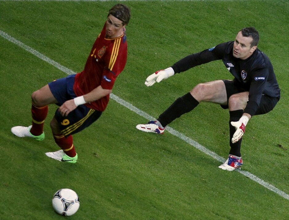 Euro 2012 - Ισπανία - Ιρλανδία (4-0) #24. Επίδειξη δύναμης έκανε η Ισπανία, που διέλυσε 4-0 την Ιρλανδία, με τον Φερνάντο Τόρες να πετυχαίνει δύο τέρματα.
