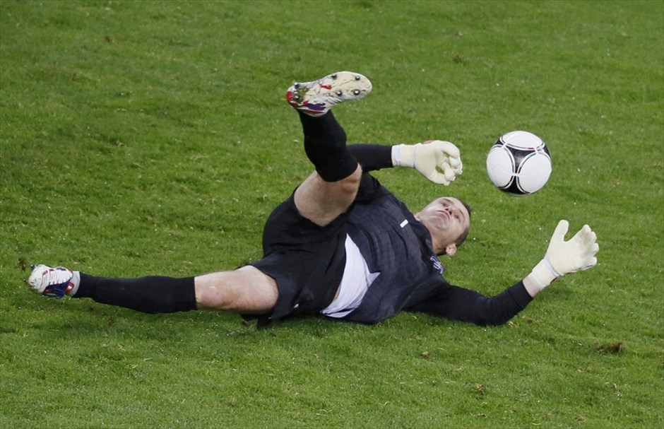 Euro 2012 - Ισπανία - Ιρλανδία (4-0) #25. Επίδειξη δύναμης έκανε η Ισπανία, που διέλυσε 4-0 την Ιρλανδία, με τον Φερνάντο Τόρες να πετυχαίνει δύο τέρματα.