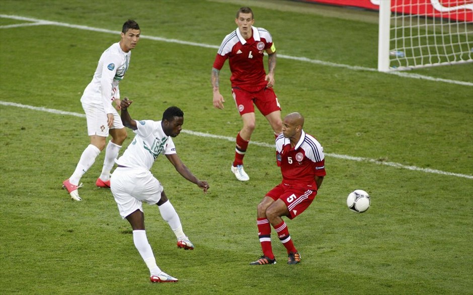 Euro 2012 - Δανία - Πορτογαλία (3-2)  #20. Η Πορτογαλία νίκησε με 3-2 τη Δανία στη μεταξύ τους αναμέτρηση, που διεξήχθη στο Λβιβ της Ουκρανίας, για τη 2η ημέρα του Β΄ ομίλου στο Ευρωπαϊκό Πρωτάθλημα ποδοσφαίρου.