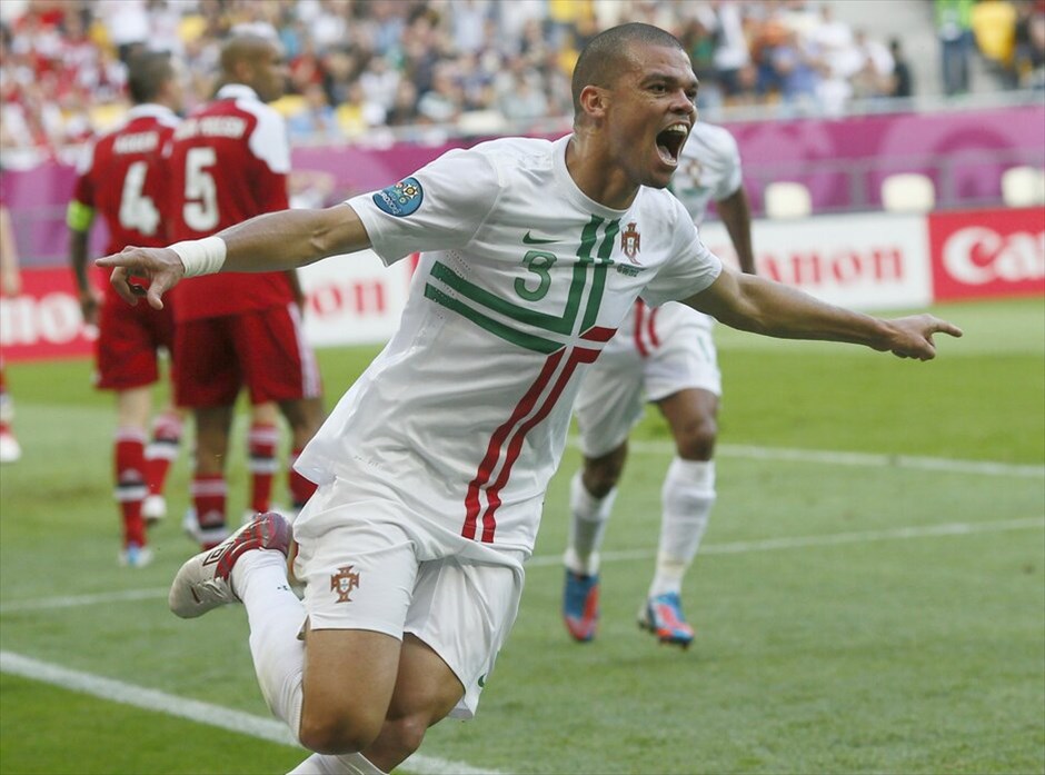 Euro 2012 - Δανία - Πορτογαλία (3-2)  #36. Η Πορτογαλία νίκησε με 3-2 τη Δανία στη μεταξύ τους αναμέτρηση, που διεξήχθη στο Λβιβ της Ουκρανίας, για τη 2η ημέρα του Β΄ ομίλου στο Ευρωπαϊκό Πρωτάθλημα ποδοσφαίρου.