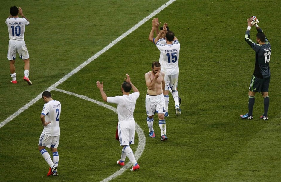 Euro 2012 - Ελλάδα - Τσεχία (1-2) #5. Εξαιρετικά δύσκολη είναι πλέον, για την εθνική Ελλάδας η πρόκριση στους «8» του EURO μετά την ήττα από την Τσεχία με 2-1.