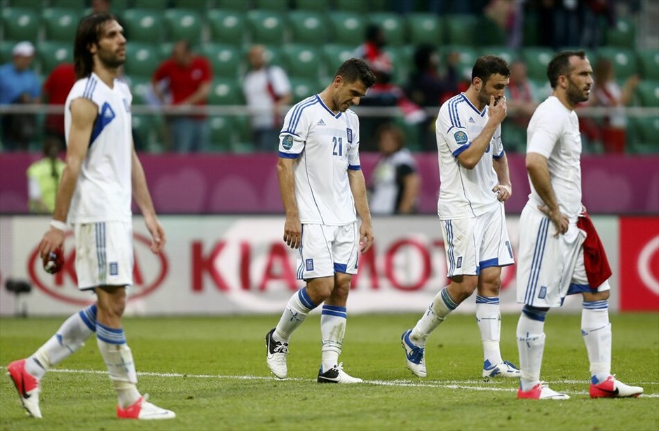 Euro 2012 - Ελλάδα - Τσεχία (1-2) #8. Εξαιρετικά δύσκολη είναι πλέον, για την εθνική Ελλάδας η πρόκριση στους «8» του EURO μετά την ήττα από την Τσεχία με 2-1.