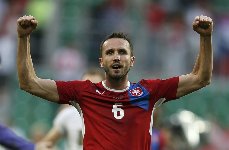 Euro 2012 - Ελλάδα - Τσεχία (1-2) #9. Εξαιρετικά δύσκολη είναι πλέον, για την εθνική Ελλάδας η πρόκριση στους «8» του EURO μετά την ήττα από την Τσεχία με 2-1.