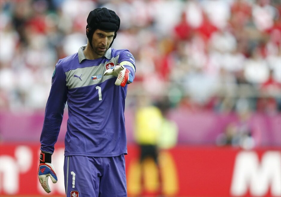 Euro 2012 - Ελλάδα - Τσεχία (1-2) #31. Εξαιρετικά δύσκολη είναι πλέον, για την εθνική Ελλάδας η πρόκριση στους «8» του EURO μετά την ήττα από την Τσεχία με 2-1.