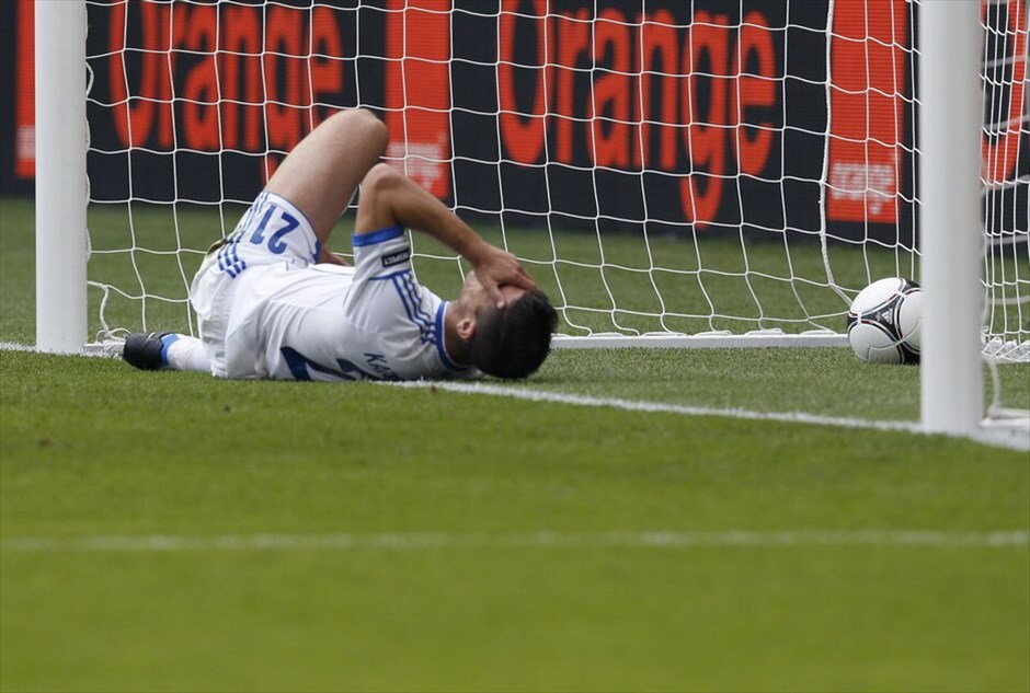 Euro 2012 - Ελλάδα - Τσεχία (1-2) #41. Εξαιρετικά δύσκολη είναι πλέον, για την εθνική Ελλάδας η πρόκριση στους «8» του EURO μετά την ήττα από την Τσεχία με 2-1.