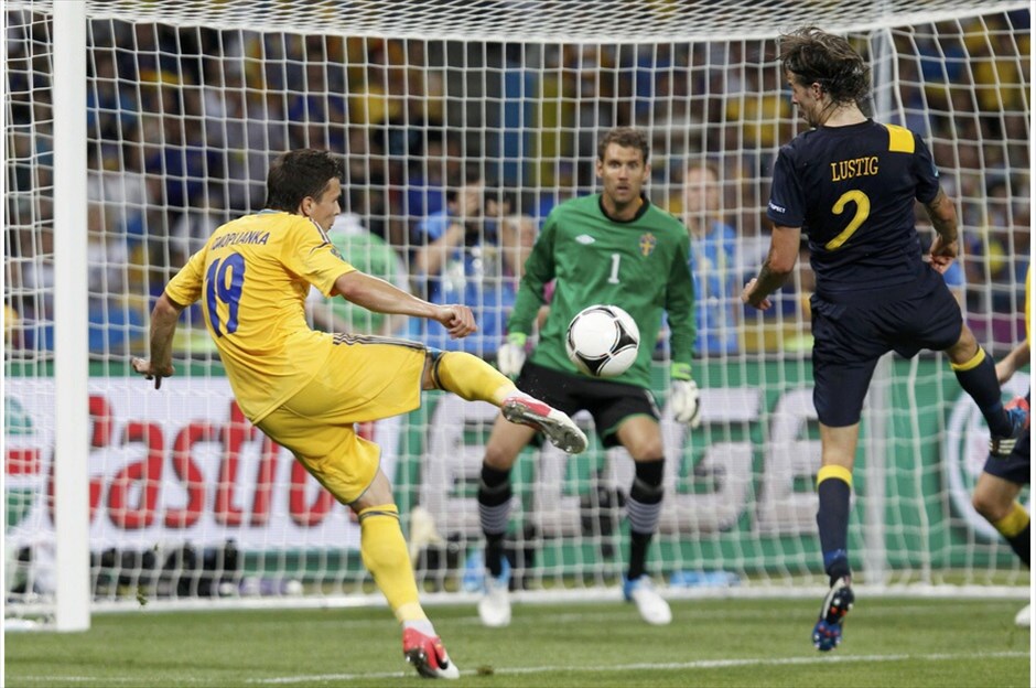 Euro 2012 - Ουκρανία - Σουηδία (2-1) #16. 