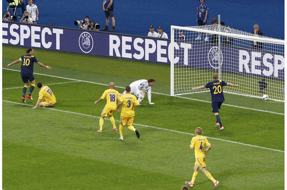 Euro 2012 - Ουκρανία - Σουηδία (2-1) #23. 