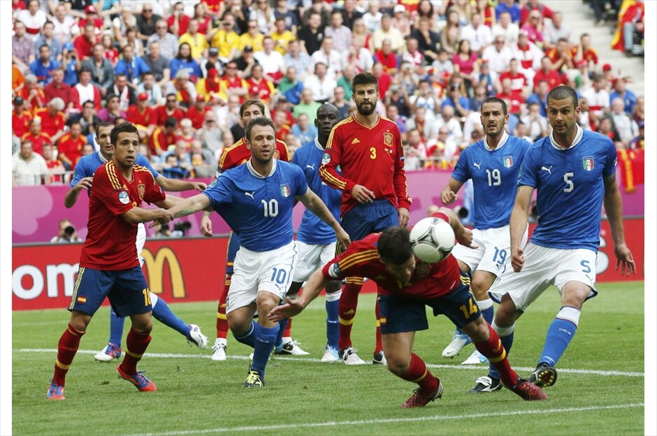 Euro 2012 - Ισπανία - Ιταλία (1-1)  #7. 