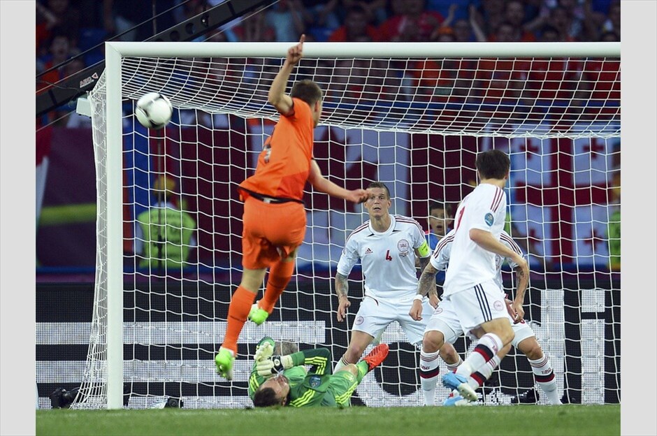 Euro 2012 - Ολλανδία - Δανία (0-1) #18. 