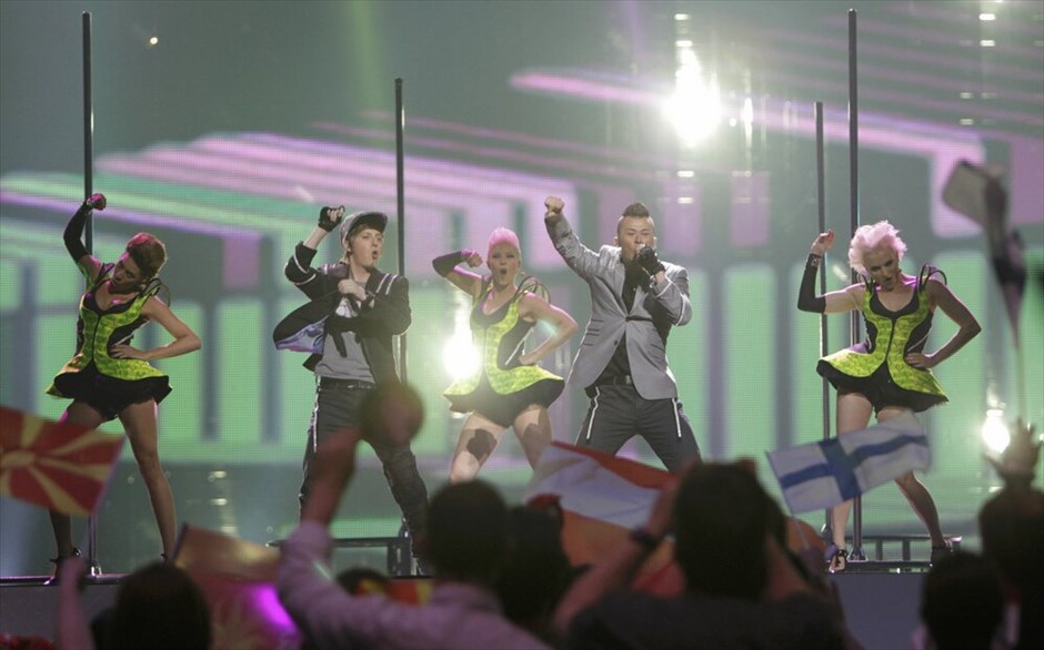Eurovision 2012: Πρώτος ημιτελικός #17. Η Αυστρία με το συγκρότημα Trackshittaz και το τραγούδι «Woki Mit Deim Popo» δεν εξασφάλισε ένα εισιτήριο για τον τελικό του Σαββάτου.
