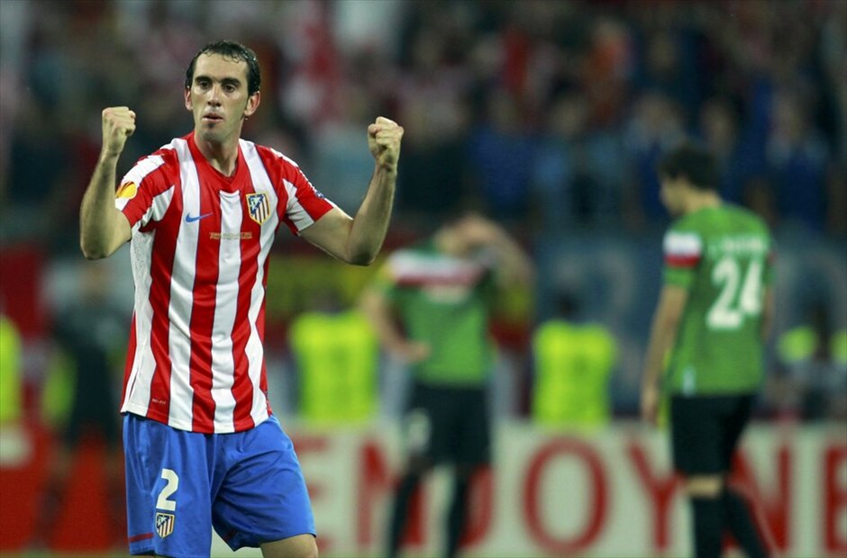 Europa League: Στιγμές από τον τελικό #6. Η Ατλέτικο Μαδρίτης κατάκτησε τον δεύτερο τίτλο  της στο Europa League, επικρατώντας στον τελικό της διοργάνωσης, που διεξήχθη στο Βουκουρέστι, της Αθλέτικ Μπιλμπάο με 3-0. Τη διαφορά στον ισπανικό ποδοσφαιρικό εμφύλιο έκανε ένας «εξωπραγματικός» Ρανταμέλ Φαλκάο, που με την εμφάνισή του απέδειξε ότι μετά τους Μέσι και Ρονάλντο, είναι αυτή τη στιγμή ο πιο «καυτός» επιθετικός, τουλάχιστον στα ευρωπαϊκά γήπεδα.