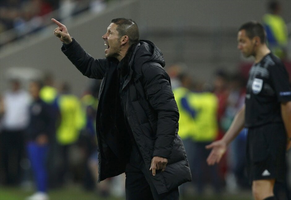Europa League: Στιγμές από τον τελικό #23. Η Ατλέτικο Μαδρίτης κατάκτησε τον δεύτερο τίτλο  της στο Europa League, επικρατώντας στον τελικό της διοργάνωσης, που διεξήχθη στο Βουκουρέστι, της Αθλέτικ Μπιλμπάο με 3-0. Τη διαφορά στον ισπανικό ποδοσφαιρικό εμφύλιο έκανε ένας «εξωπραγματικός» Ρανταμέλ Φαλκάο, που με την εμφάνισή του απέδειξε ότι μετά τους Μέσι και Ρονάλντο, είναι αυτή τη στιγμή ο πιο «καυτός» επιθετικός, τουλάχιστον στα ευρωπαϊκά γήπεδα.