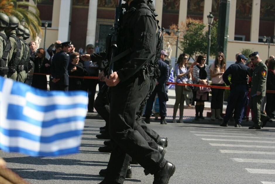 Παρελάσεις για την 25η Μαρτίου σε όλη την Ελλάδα #8. Αθήνα. EUROKINISSI/ΤΑΤΙΑΝΑ ΜΠΟΛΑΡΗ