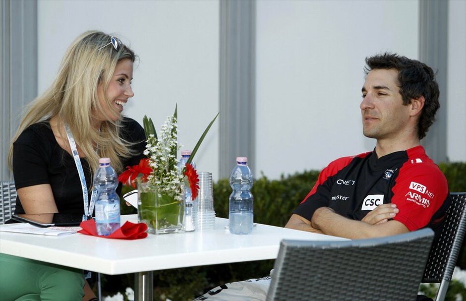 Formula 1: Οι αμοιβές των οδηγών το 2011 #14. Ο Τίμο Γκλοκ διανύει τον τρίτο του χρόνο στην Marussia (πλέον) και πέρυσι είδε το ετήσιο κεφάλαιο του να αυξάνει κατά 2,2 εκατ. ευρώ. Ο Γερμανός οδηγός ευελπιστεί ότι φέτος θα κερδίσει κάποιους βαθμούς. Παρά το γεγονός ότι και τις δύο προηγούμενες χρονιάς τερμάτισε 25ος, η Marussia πέρυσι του ανανέωσε το συμβόλαιο μέχρι το 2014.