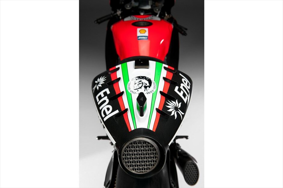 Moto GP: H νέα Ducati Desmosedici GP12 #15. DUCATI PRESS